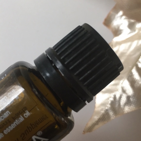DōTERRA Fennel essential oil NEW!✨♥️ - Picture 5 of 6